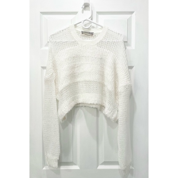 Urban Outfitters Kimchi Blue Kingston Pullover Sweater - Picture 1 of 15